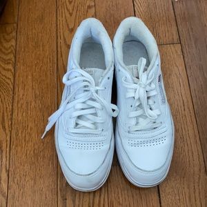 Reebok Women’s Club C Shoe (size 9)